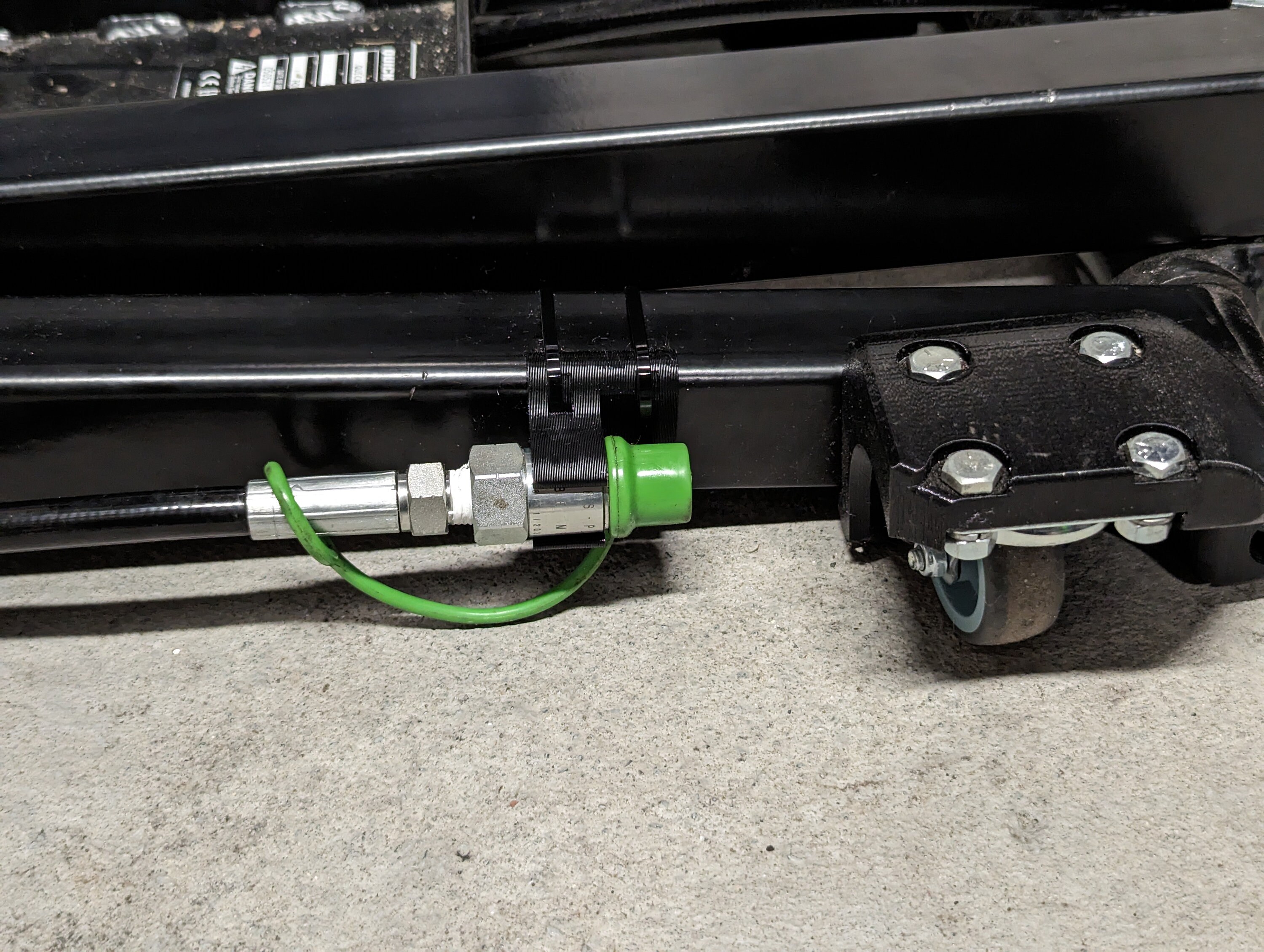thumbnail image 2 of QuickJack 8000TL Portable Car Lift, With 110V Power Unit, 8000lb. Capacity 2 of 13