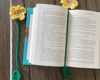 Crochet Flower Bookmark