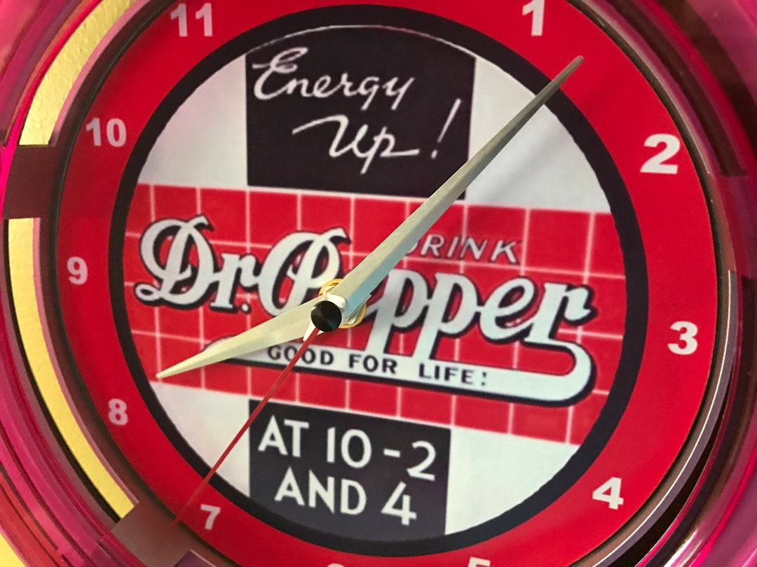 DR. PEPPER 1024 Soda Fountain Diner Kitchen Bar Neon Wall Clock Man