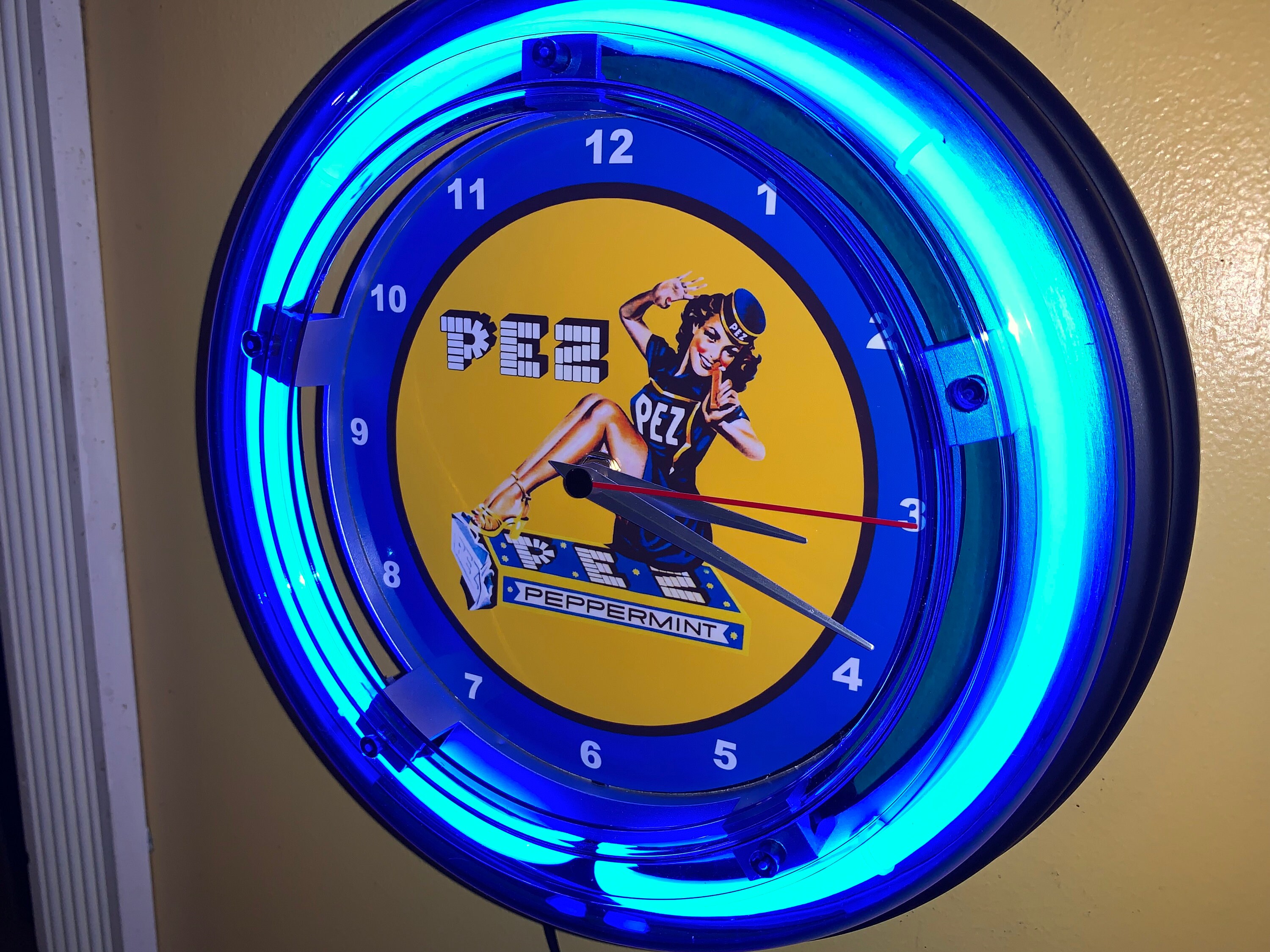 【廃盤未開封】ボビングヘッド　PEZ GIRL 廃盤未開封】ボビングヘッド PEZ GIRLアウトレット ストア