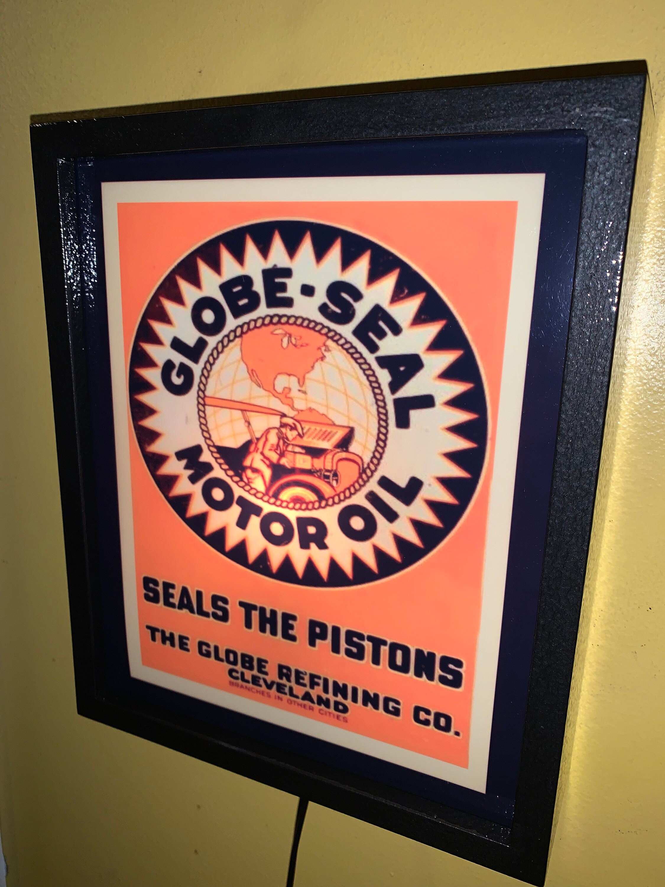 Globe Seal Motor Oil Gas Service Station Garage Bar Man Cave Lighted ...