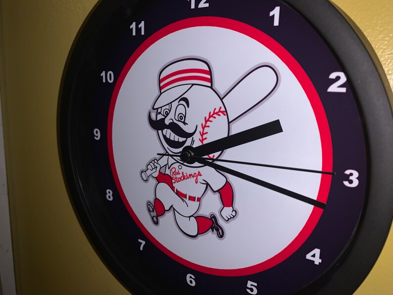 Cincinnati Reds Throwback Baseball Bar Advertising Man Cave Black Clock ...