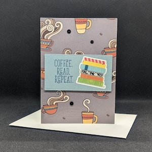 Café et lecture carte vierge, carte de voeux, livres et carte de café, carte pour lui, carte pour elle