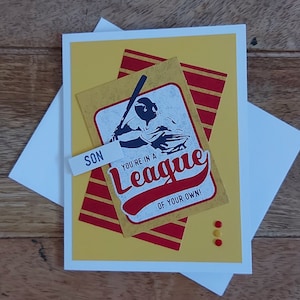 Carte d’anniversaire de baseball, carte de vœux, carte de baseball, carton jaune et rouge