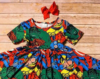 Vestido de Héroes con Giro