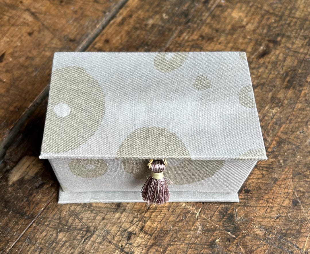 Small Fortuny Box :ventose Caligine Silver Fabric , Octopus Print - Etsy