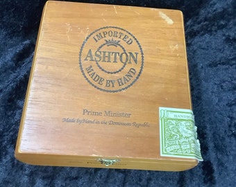 Humidor de cigarros de madera del primer ministro de Ashton vintage