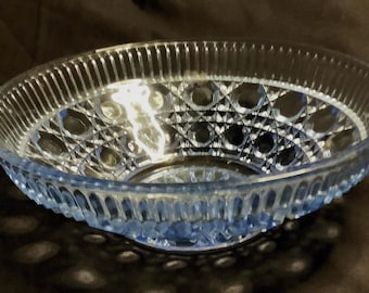 Vintage Ice Blue Indiana Glass Company Bowl