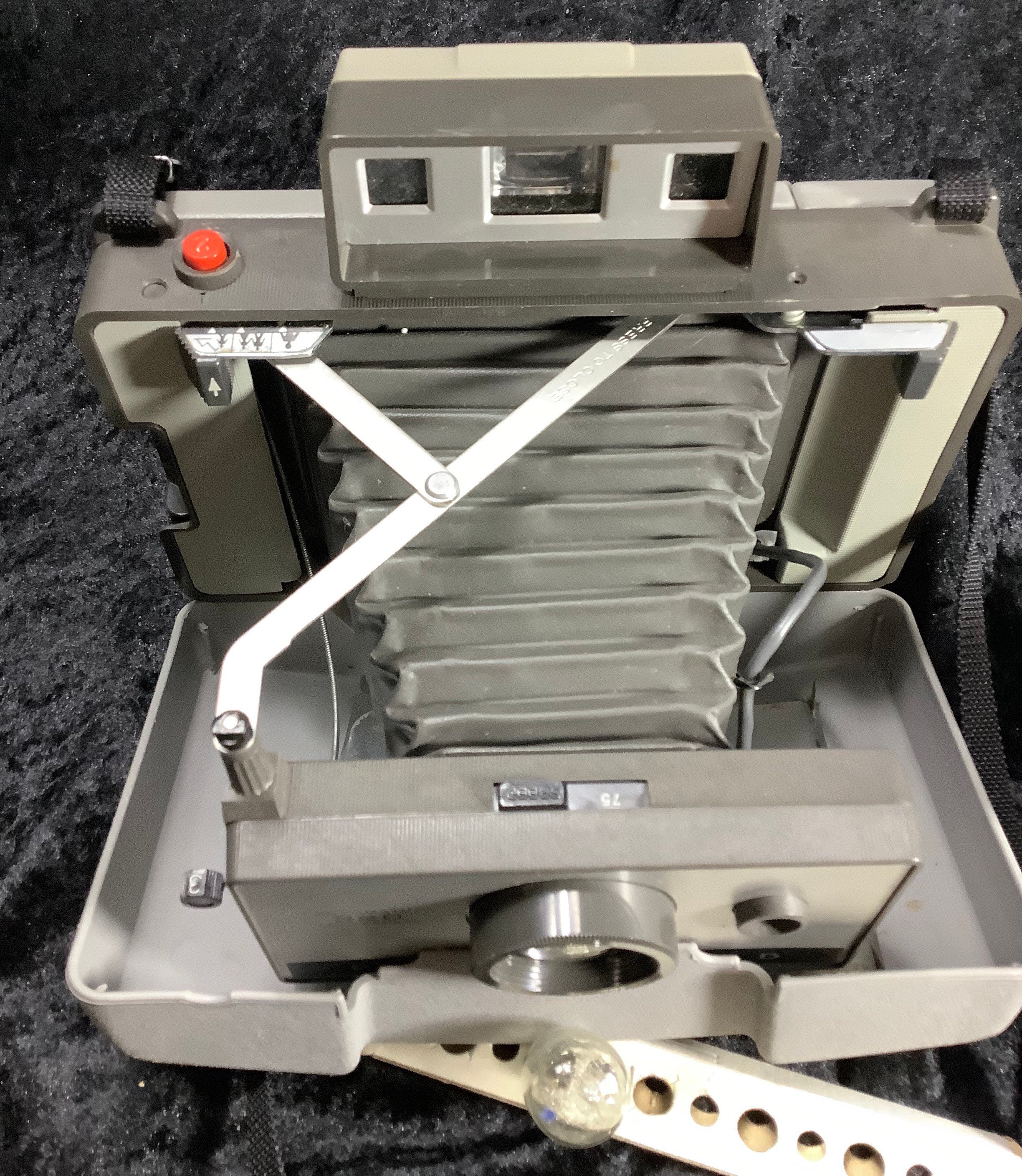 Polaroid AUTMATIC320LAND CAMERA ビンテージ品 Vintage Polaroid Camera 320 Automatic Instant Film Land