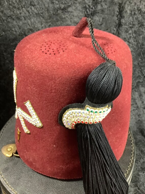 Vintage Shriners Fez Hat Fraternal Masonic Red Fez … Gem
