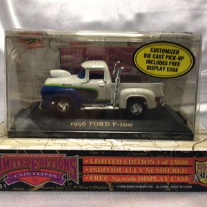 Vintage Road Champs Limited Editions Customs 95 FORD F-150 NEW in Box Rare 1/43