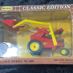 Melroe M-200 Loader Classic Edition Leksak från New Clover International 1/25 Nytt i låda