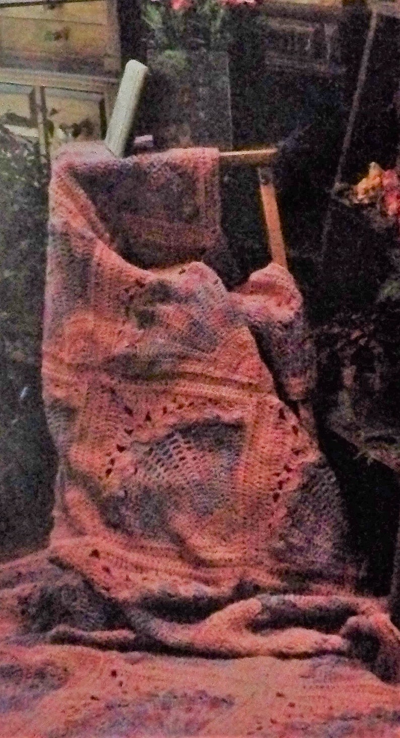 COUNTRY AFGHANS Crochet PATTERNS Leisure Arts Hard Cover 144 Pgs. free
