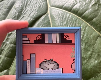 Toad on a shelf mini print