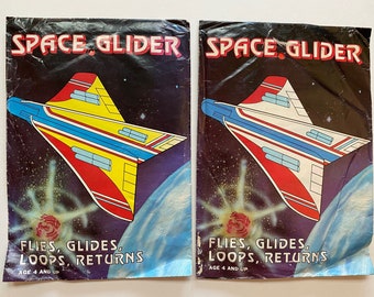 Space Gliders 1984 Unused Airplane Hand Flying Unopened Vintage Old Stock Toys