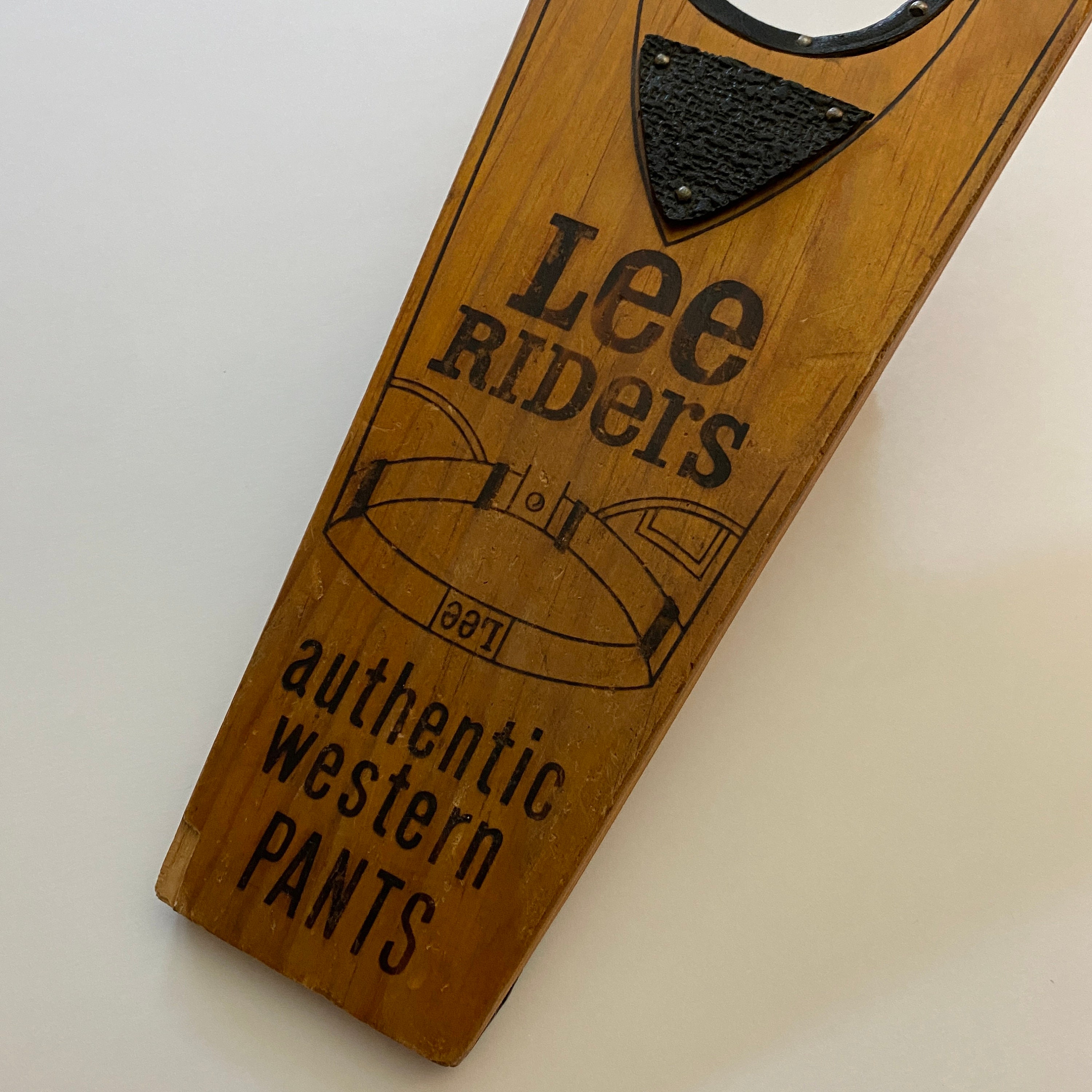 【INSCRIRE*LEE*LESSAGE】 COWBOYRIDERSPANTS Lee（リー）の「《別注》【INSCRIRE*LEE*LESSAGE】COWBOY