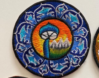 1990s Psychedelic Esoteric Patch | Vintage Naturalism Sew-On Patch | Boho Mystical Nature Patch