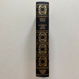 Ship of Fools by Katherine Anne Porter 1962 Hardcover ICL International Collectors Library Edition