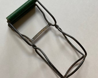 Yo Ho Monticello USA Canning Mason Jar Lifting Tongs Wooden Handles Antique Kitchen