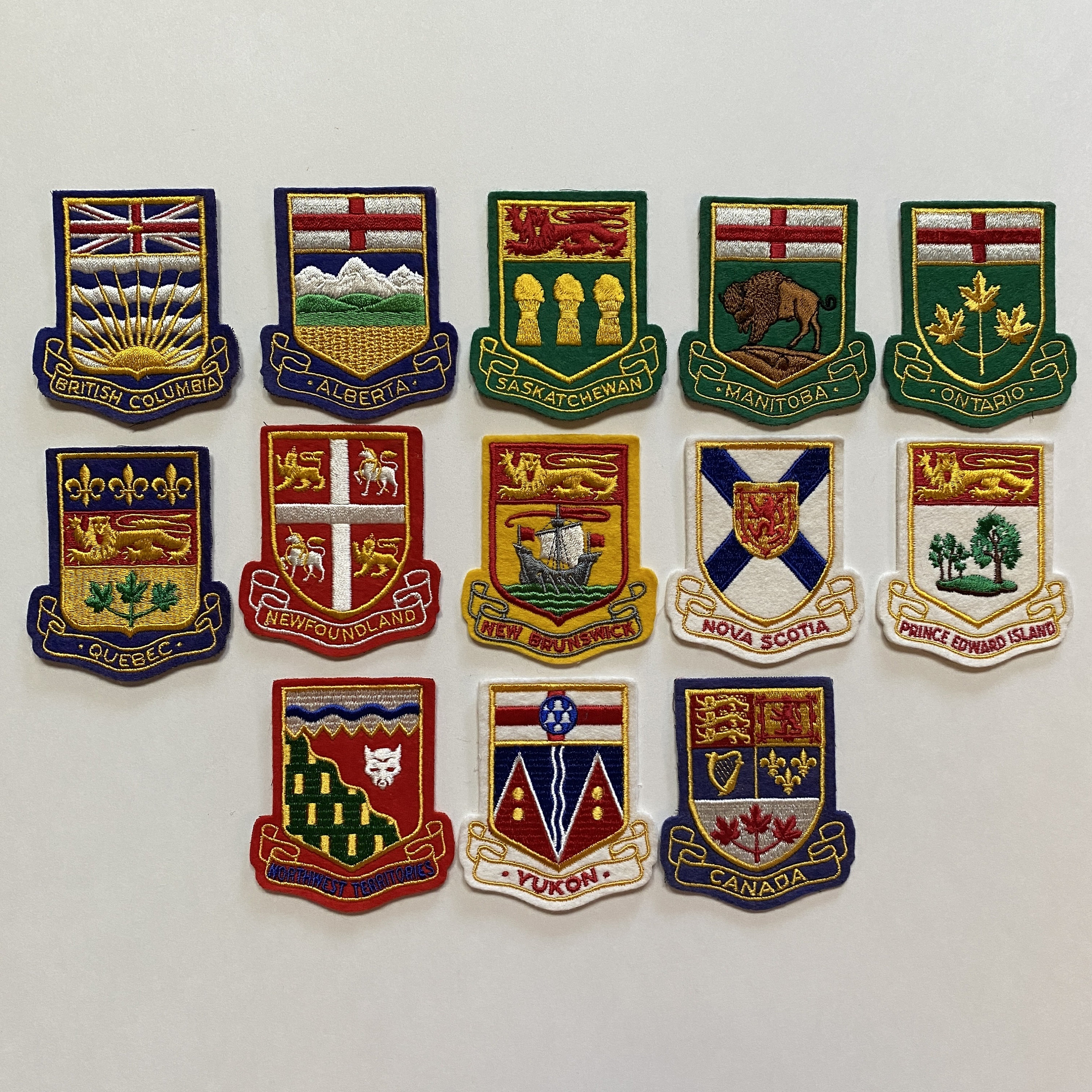 Vintage Set of 13 Canadian Provinces Territories Patches Coat of