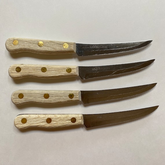 Old Homestead Stainless Japan Set of 4 Serrated Knives Wood