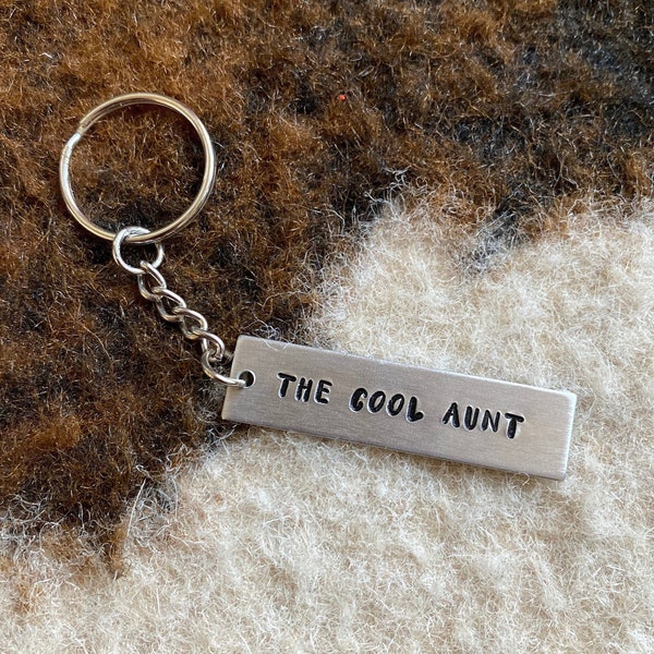 The Cool Aunt Bar Keychain Metal Stamped, Cool Aunts Club, Auntie Bear Gift Tia Aunt Life, Birthday Valentines Day Gift Idea for Her