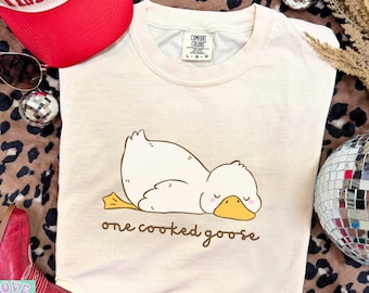 Silly Goose Shirt Funny Goose Shirts Mom Goose Shirt Mom TShirt Fall Mama Goose TShirts Funny Mom Tees Cute Silly Goose Tee Gift for Moms