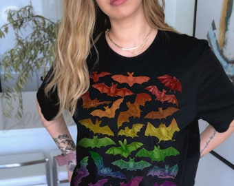 Vintage Fledermäuse Collage Shirt Regenbogen Subtiles Pride Shirt LBGTQ Discret Pride Dark Academia TShirt Gothic Kleidung Gay Shirt Halloween Shirts