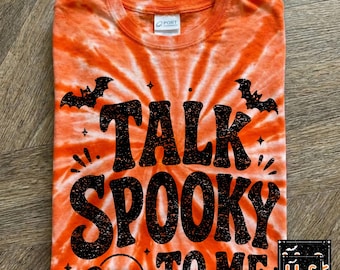 Halloween-Shirt, Batik-Shirt, orangefarbenes Batik-Halloween-Shirt, gruseliges Shirt, trendiges Halloween-Top, Süßes-oder-Saures-Kostüme