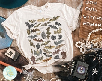 Vintage Halloween Bats Collage Shirt Dark Academia T-Shirt Gothic Clothes Bat Lovers Halloween Tshirt Halloween Shirt Vintage Bats Shirt