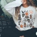 Halloween Sweatshirt Vintage, Halloween Crewneck, Vintage Halloween Crewneck, Fall Apparel, Witchy Clothing, Witchy Clothes, Fall Crewnecks