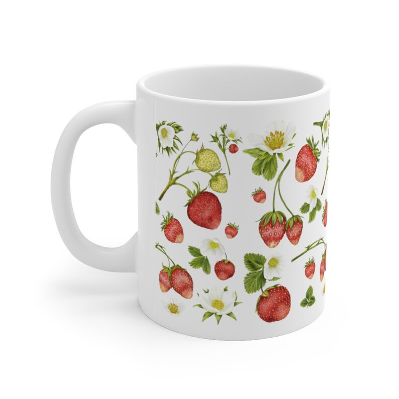Strawberry Cottagecore Mug Cottagecore Home Decor Cute Kitchen Decor Strawberries Botanical Coffee Cup Cottage Core Floral Gifts Berry Mug bild 4