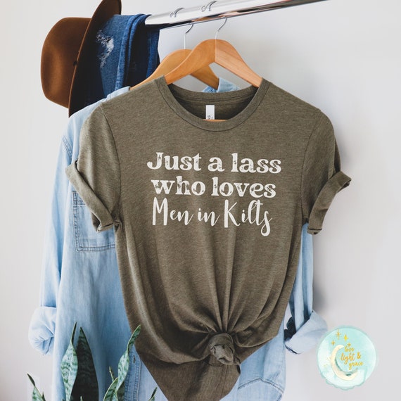Sassenach T Shirt For Scottish Highland & Kilt Fans Tee Sassenach T Shirt For Scottish Highland & Kilt Fans Tee