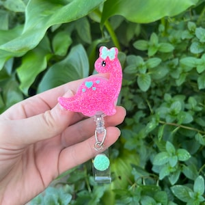 Hete roze neon roze dinosaurus badge reel, roze glitter badge reel, pediatrische badge reel verpleegster, badge reel aangepaste, Dino badge reel gepersonaliseerd