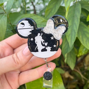 Black and White Mouse Head Badge Reel, Badge Reel Nurse, Badge Reel Custom, Badge Reel Personalized, Badge Reel Glitter, Badge Reel RN