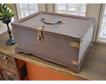 アンティークインド製木製収納チェスト：再生木箱、アンティーク仕上げ