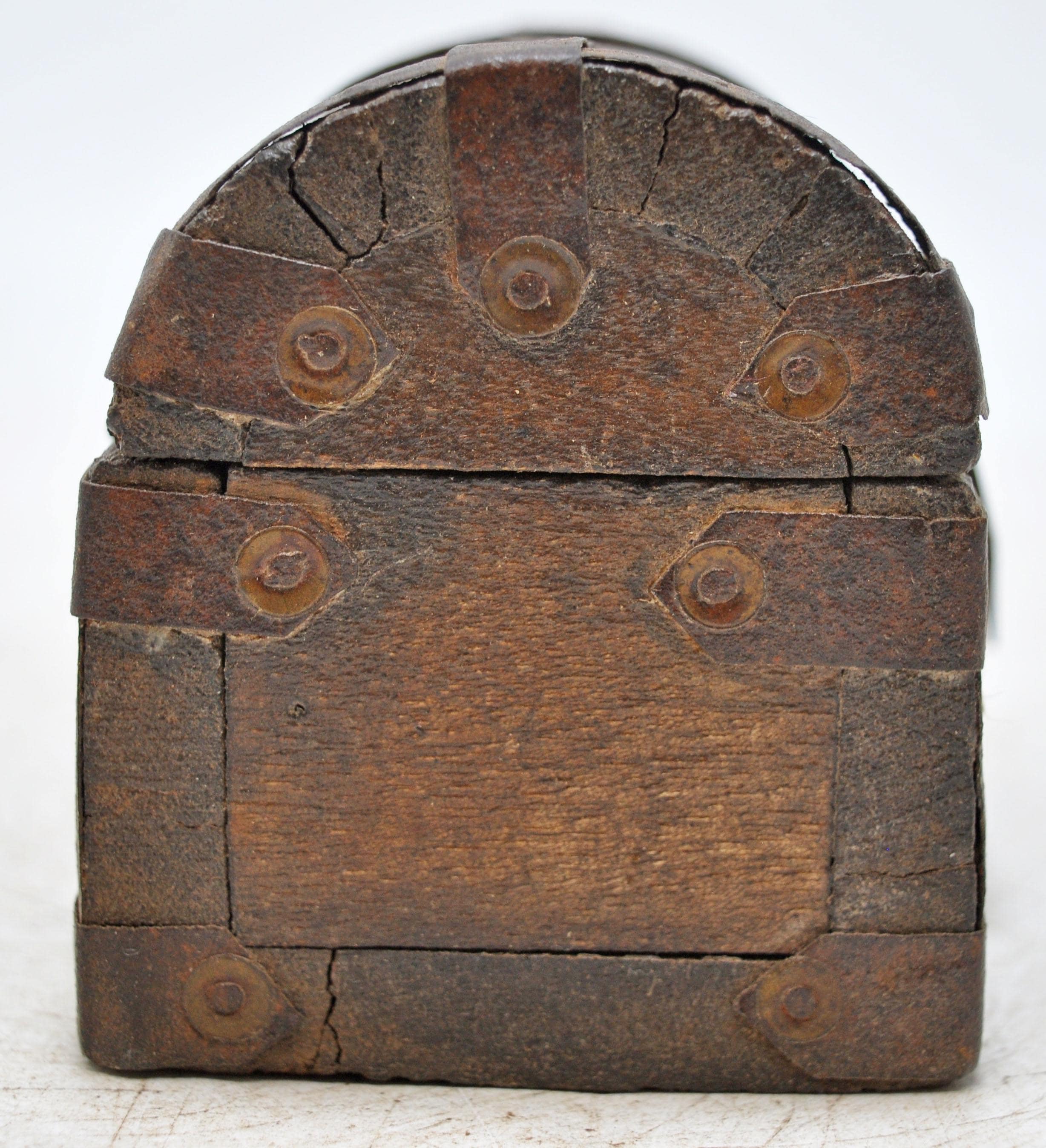 Boîte De Rangement Demi-ronde Ancienne En Bois Et Métal - Artisanale Vintage - Occasion