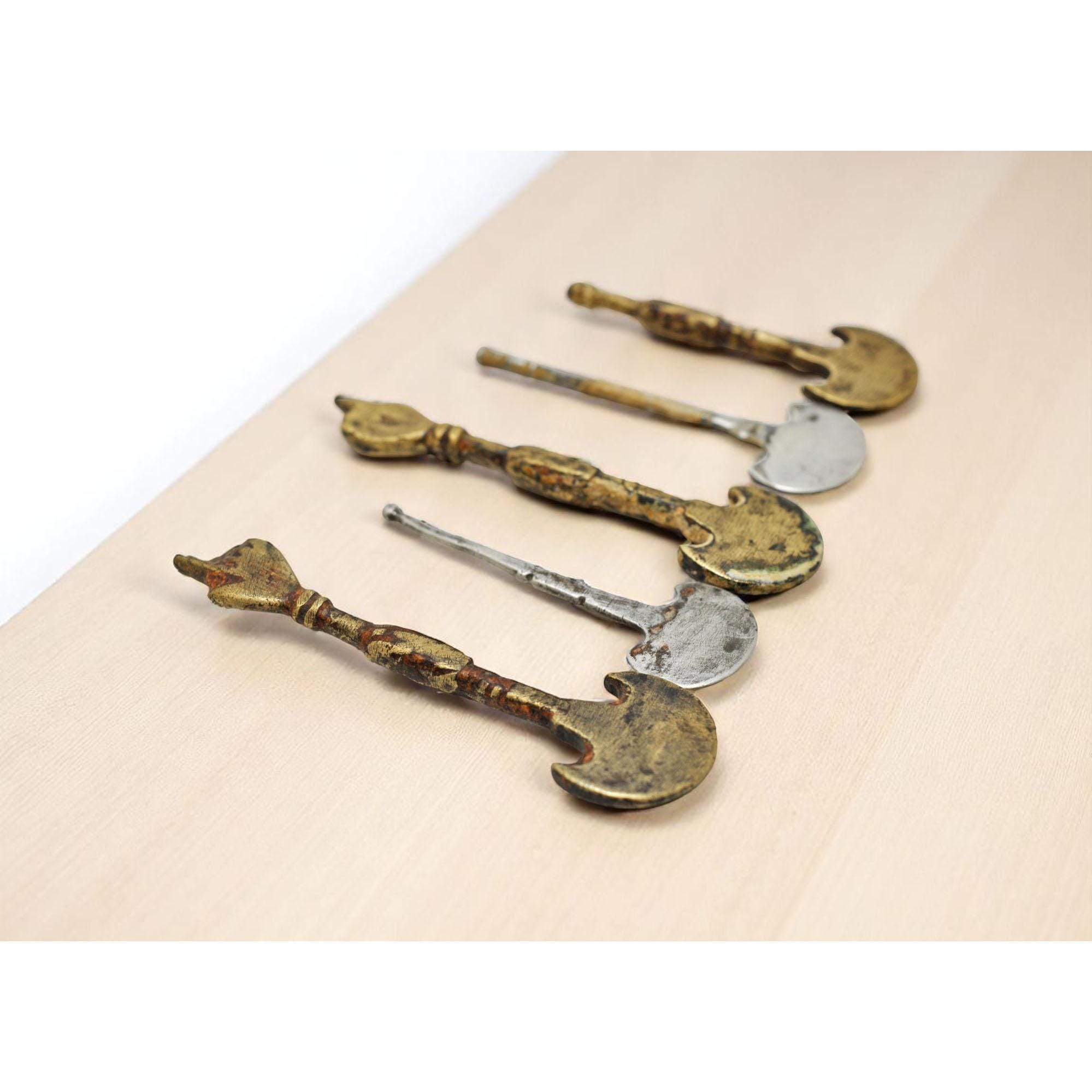 Antique Brass Lot of 5 Betel Paan Making Fllat Spoons Hand Crafted Engraved