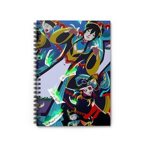 Può includere: Un'illustrazione colorata di quattro figure in abiti tradizionali cinesi. Le figure sono circondate da fiamme verdi e motivi vorticosi. L'illustrazione è su uno sfondo blu scuro.