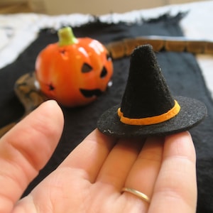 Hissy Halloween // Mini Black Witches Hat For Snakes Reptiles Pets Hamster Guinea Pig Fancy Dress Spooky Wizard Cute Gift Frogs Cats Animals image 7