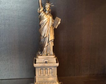 Liberty Statue Bronze Painted hand finished Decorative Sculpture Home Decor Liberty statue