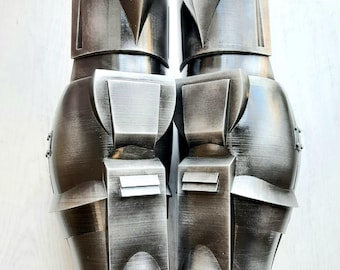 PREDATOR Legs Armor Set,Legs for costume Predator,Jungle Hunter predator legs set for cosplay Fully Finished Adult size,Wearable,Shin Armor.