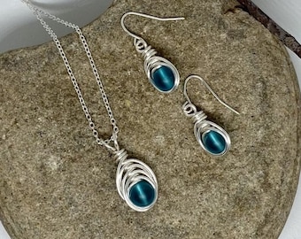 Turquoise Sea Glass Jewelry Set: Silver Necklace and Earrings