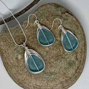 Sea Glass Jewelry Set, Beach Glass Jewelry Set, Turquoise Semi-translucent Glass, Silver Jewelry, Jewelry Gift, Cruise Jewelry