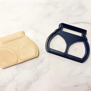 Booty cookie cutter