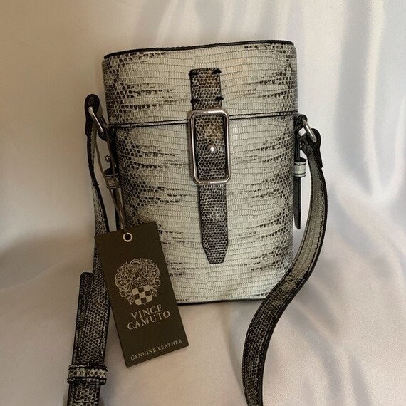 Pochette Vince Camuto En Cuir Effet Serpent – Noir/beige, Occasion, Style Clutch