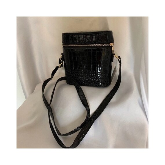 Vegan est 2025 2005 purse