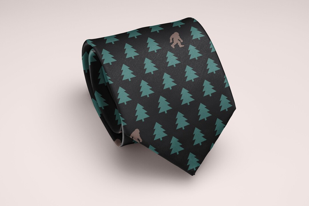 Big Foot Tie, Sasquatch Tie, Pacific Northwest, Big Foot Gift, Woods