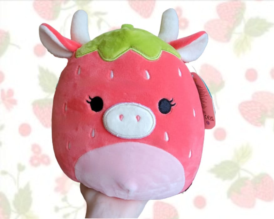 Strawberry cow squish straw topper