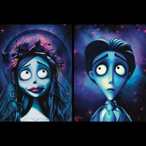 以下が含まれることがあります： 映画「 Corpse Bride 」のカップルを描いたデジタルイラスト。花嫁は白いウェディングドレスと花冠を身に着けています。新郎はダークスーツと白いシャツを着ています。背景は、星が輝く濃い青と紫の銀河です。